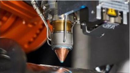 "机械臂+激光沉积" ,大尺寸复杂金属零件增材制造新途径